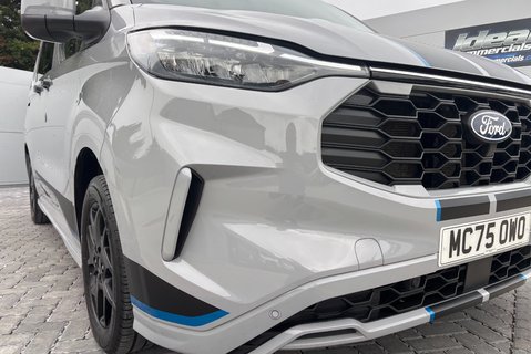 Ford Transit Custom 320 L1 Sport 170 ps Automatic AWD DCIV with Tailgate 24