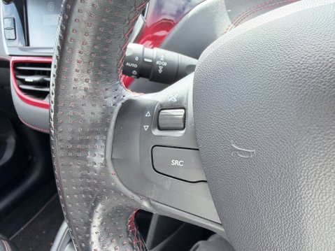 Peugeot 208 1.6 THP GTI 23