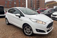 Ford Fiesta ZETEC.. 13 SERVICES.. 1 PREVIOUS KEEPER.. £35 ROAD TAX 1