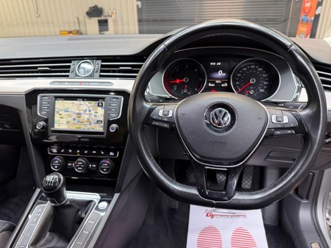 Volkswagen Passat 2.0 TDI BlueMotion Tech GT Euro 6 (s/s) 5dr 59