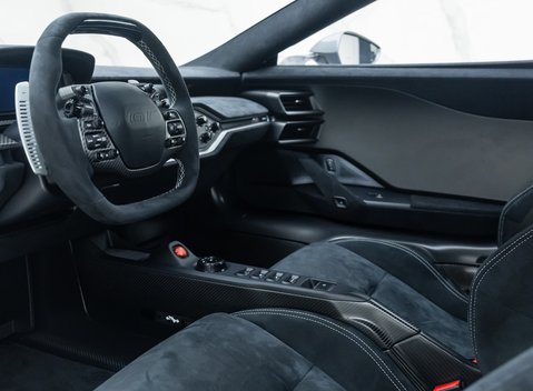 Ford GT Carbon Series 16