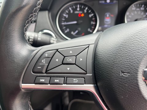 Nissan Qashqai 1.3 DIG-T TEKNA DCT AUTOMATIC 15