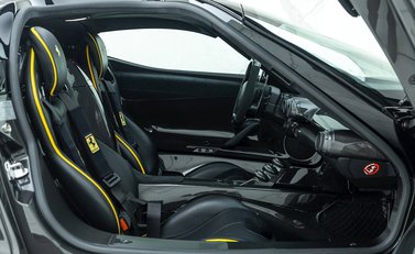 Ferrari LaFerrari 14