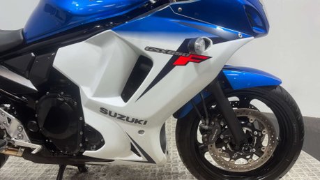 Suzuki GSX650 GSXF 650 2014 37K NEW MOT VERY CLEAN BIKE 650CC A2 30
