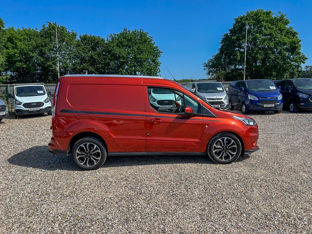 Ford Transit Connect AUTO SWB L1H1 Low Roof Sport 250 Air Con Alloys Sensors Cam EURO 6 NO VAT 5