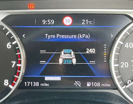 Nissan Juke 1.0 Juke N-Connecta DiG-T 5dr 27