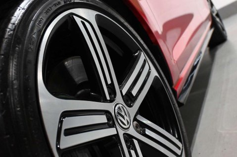 Volkswagen Golf R TSI 4MOTION DSG 13