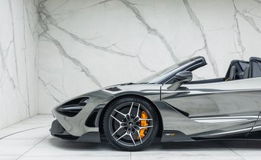 McLaren 765LT Spider 41