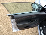 Aston Martin DBX V8 53