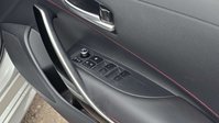Toyota Corolla 2.0 VVT-h Excel Hatchback 5dr Petrol Hybrid CVT Euro 6 (s/s) (184 ps) 34