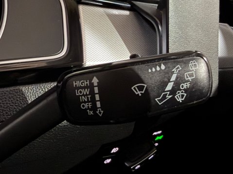 Volkswagen Passat SE BUSINESS TDI BLUEMOTION TECHNOLOGY 23