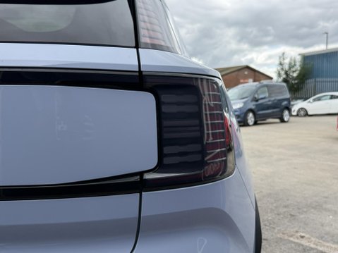 Volvo Ex30 Single Motor Extended Range 69kWh Ultra SUV 5dr Electric Auto (272 ps) 19