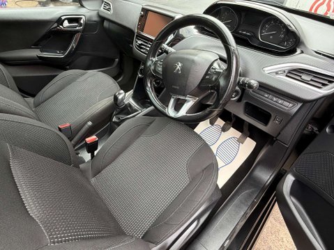 Peugeot 208 1.2 208 Allure 5dr 38