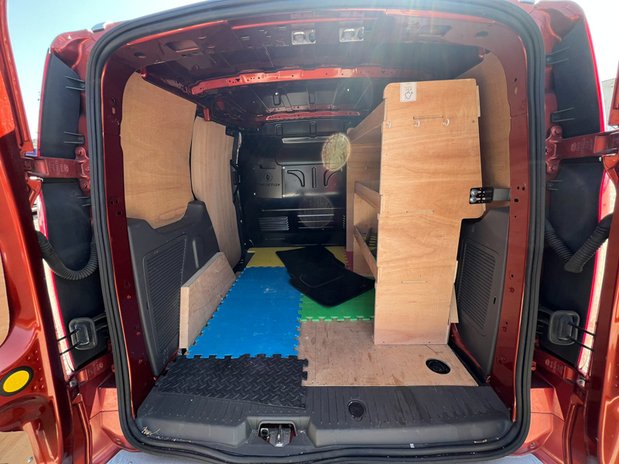 Ford Transit Connect AUTO SWB L1H1 Low Roof Sport 250 Air Con Alloys Sensors Cam EURO 6 NO VAT 10