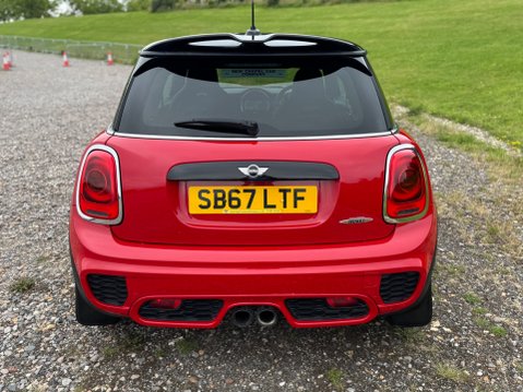 Mini Hatch JOHN COOPER WORKS 72