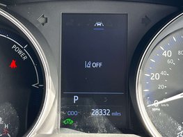 Toyota C-HR 2.0 C-HR Excel HEV CVT 5dr 29