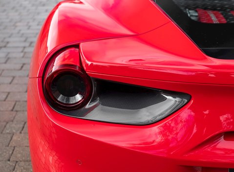 Ferrari 488 GTB 30