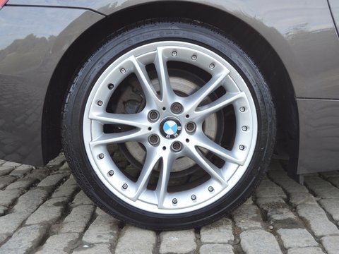 BMW Z4 E89 2.5 23i sDrive Roadster 39