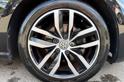 Volkswagen Golf SE TSI BMT - ADAPTIVE CRUISE -MADRID ALLOYS -12 SERVICES -NEW MOT 52