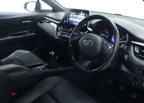 Toyota C-HR 1.2 VVT-i Excel SUV 5dr Petrol Manual Euro 6 (s/s) (116 ps) 37