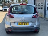 Renault Scenic 1.6 VVT Dynamique TomTom Euro 5 5dr 6