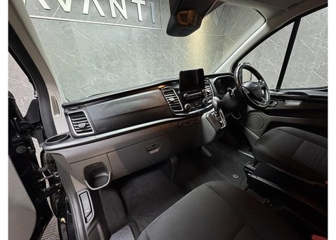 Ford Transit Custom 2.0 300 EcoBlue Limited Crew Van Double Cab 5dr Diesel Auto L2 H1 Euro 6 (s 53