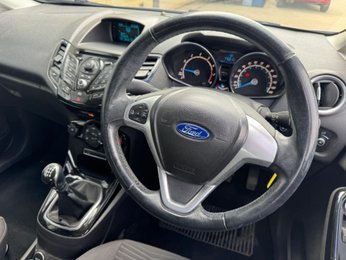 Ford Fiesta 1.0T EcoBoost Zetec Euro 5 (s/s) 3dr