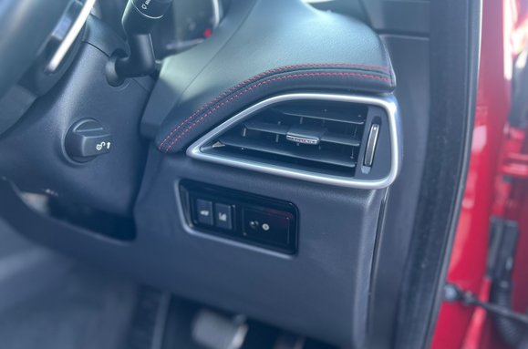 Jaguar F-Pace 3.0 V6 D300S AWD AUTO 25