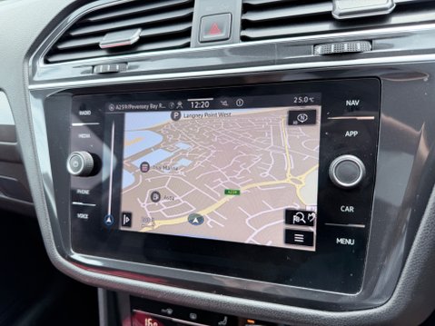 Volkswagen Tiguan Allspace 1.5 LIFE TSI 14