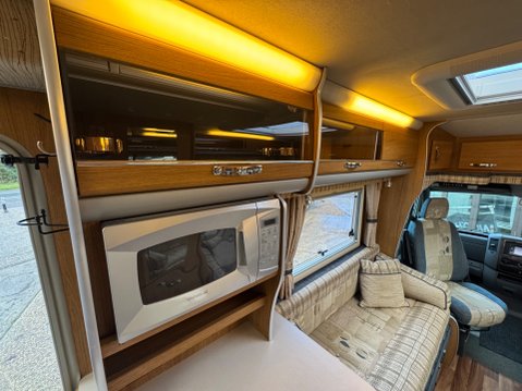 Auto-Sleepers Devon AUTOMATIC MARQUIS SPECIAL EDITION 15