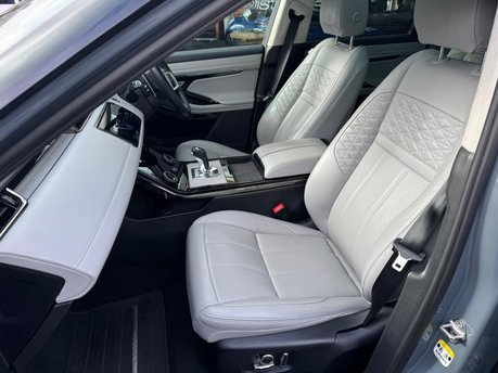Land Rover Range Rover Evoque 1.5 P300e 12.2kWh Autobiography 5dr Petrol Plug-in Hybrid 4WD Euro 309 ps 20