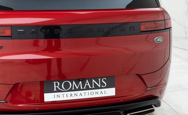Land Rover Range Rover Sport P510e First Edition 26