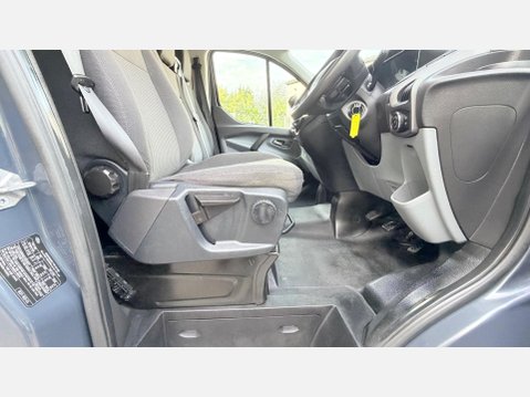 Ford Transit Custom 290 TREND LR P/V 27