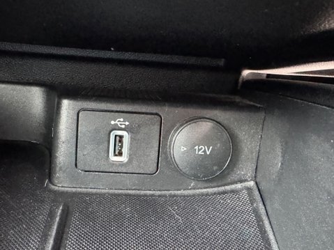 Ford Focus 1.0T EcoBoost ST-Line X Euro 6 (s/s) 5dr 30