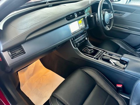 Jaguar XF 2.0d R-Sport Auto AWD Euro 6 (s/s) 4dr 57