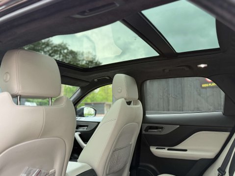 Jaguar F-Pace 3.0 F-PACE S AWD D Auto 4WD 5dr 54