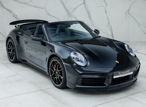 Porsche 911 Turbo S Cabriolet (992) 11