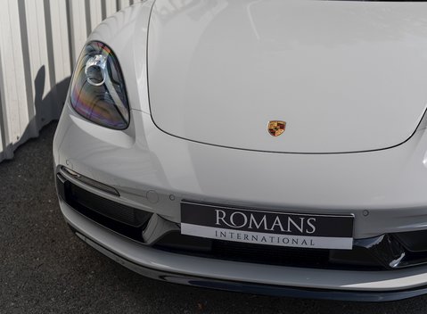 Porsche 718 Cayman GTS 21