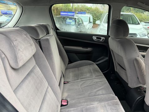 Peugeot 307 1.6 16v SE 5dr (a/c) 24