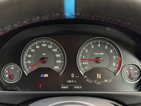 BMW M4 3.0 M4 Competition Edition Package Semi-Auto 2dr 38