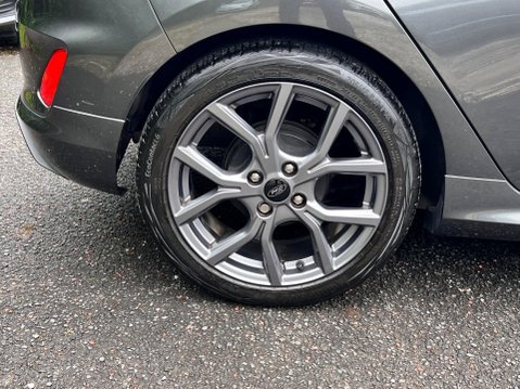 Ford Fiesta 1.0T EcoBoost ST-Line Euro 6 (s/s) 5dr 11