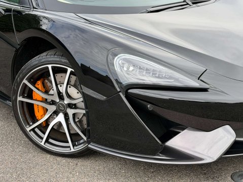 McLaren 570 3.8 570GT Coupe Semi-Auto 3dr 9