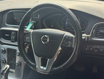 Volvo V40 2.0 D3 Inscription Hatchback 5dr Diesel Auto Euro 6 (s/s) (150 ps) 12