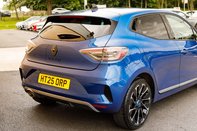 Renault Clio ESPRIT ALPINE TCE 8