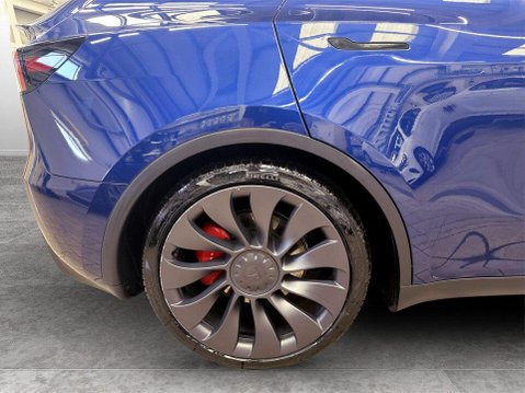 Tesla Model Y (Dual Motor) Performance SUV 5dr Electric Auto 4WDE (426 bhp) 1 Owner - All 10