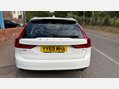 Volvo V90 2.0 V90 Momentum+ T4 Auto 5dr 39