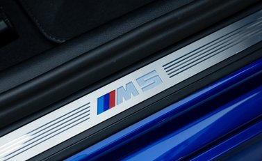 BMW M5 COMPETITION 26