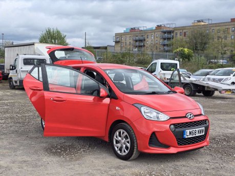 Hyundai i10 1.2 SE Hatchback 5dr Petrol Auto Euro 6 (87 ps) 6