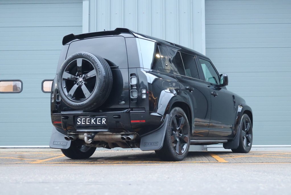 Land Rover Defender 110 P525 V8 Urban Edition  6