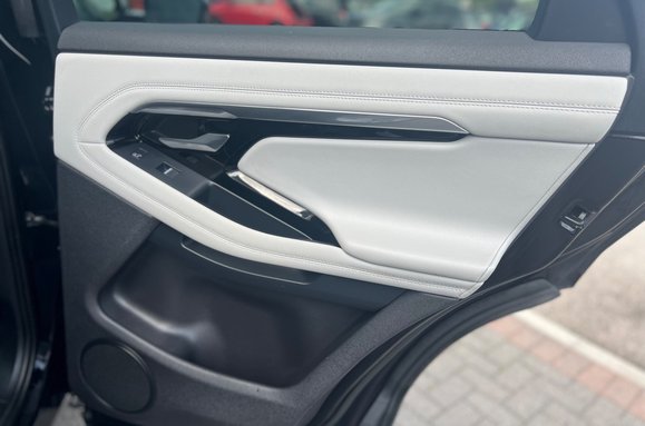 Land Rover Range Rover Evoque 2.0 D180 R-DYNAMIC SE MHEV AUTO 25